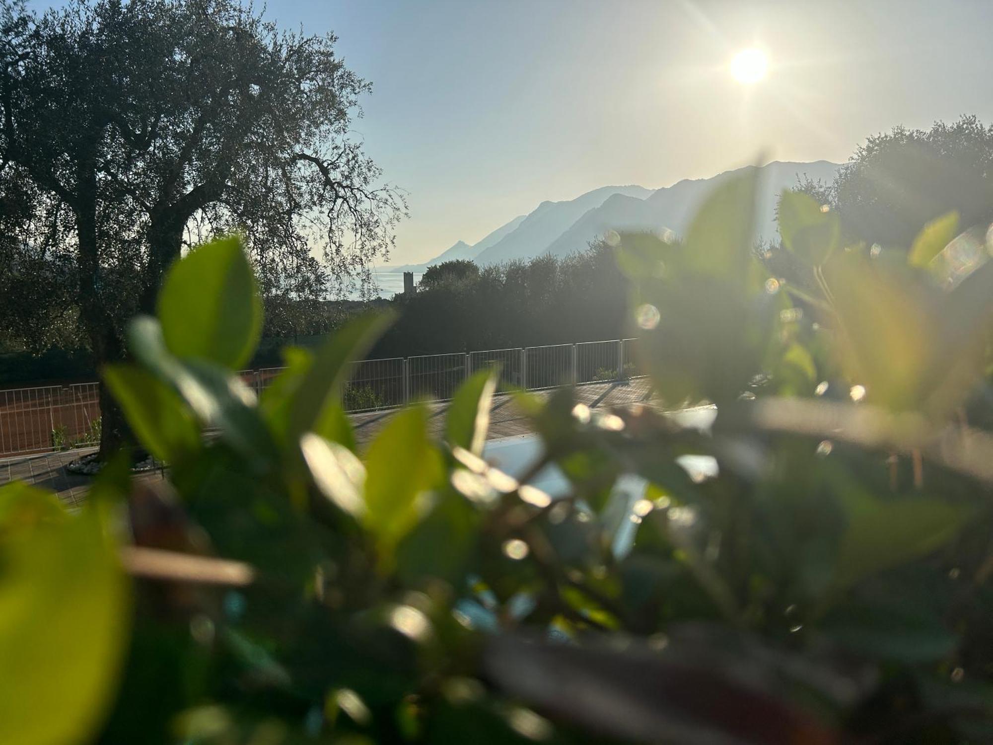Gardesana Active Apartments Malcesine Bagian luar foto
