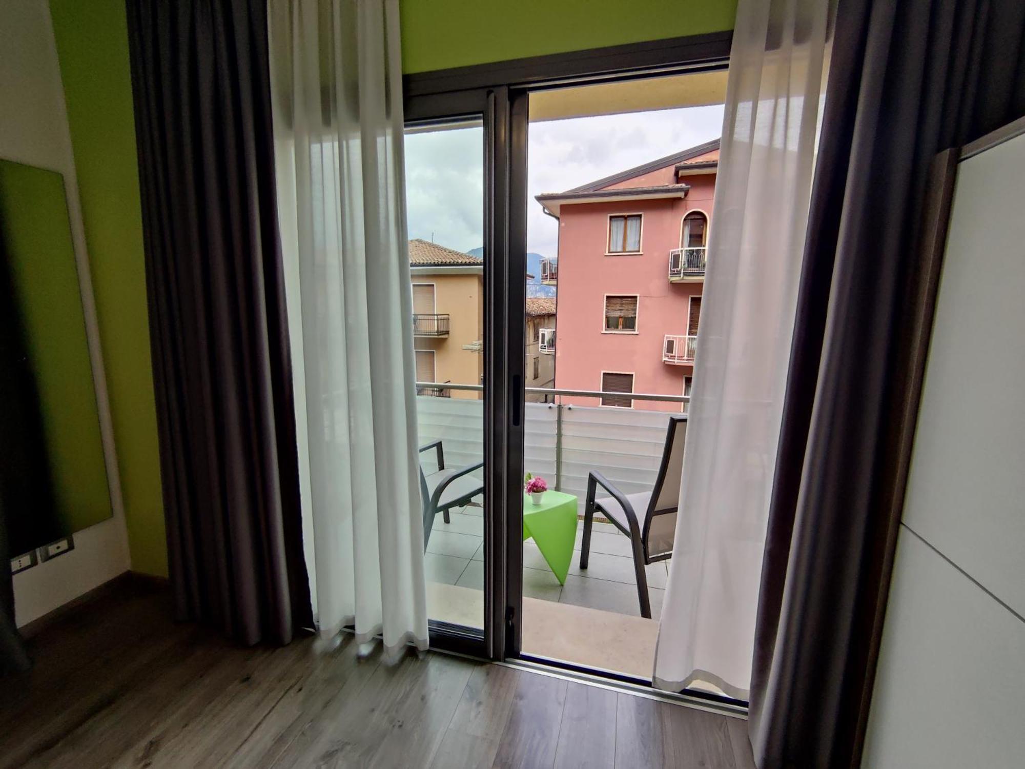 Gardesana Active Apartments Malcesine Bagian luar foto