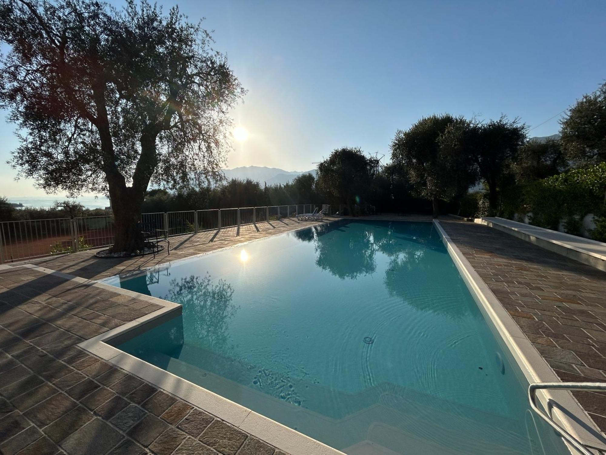 Gardesana Active Apartments Malcesine Bagian luar foto