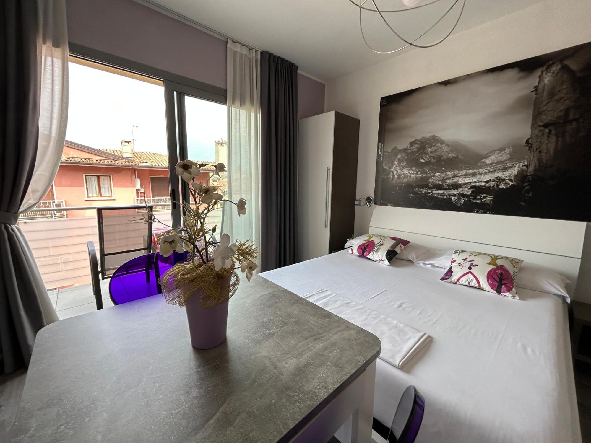 Gardesana Active Apartments Malcesine Bagian luar foto