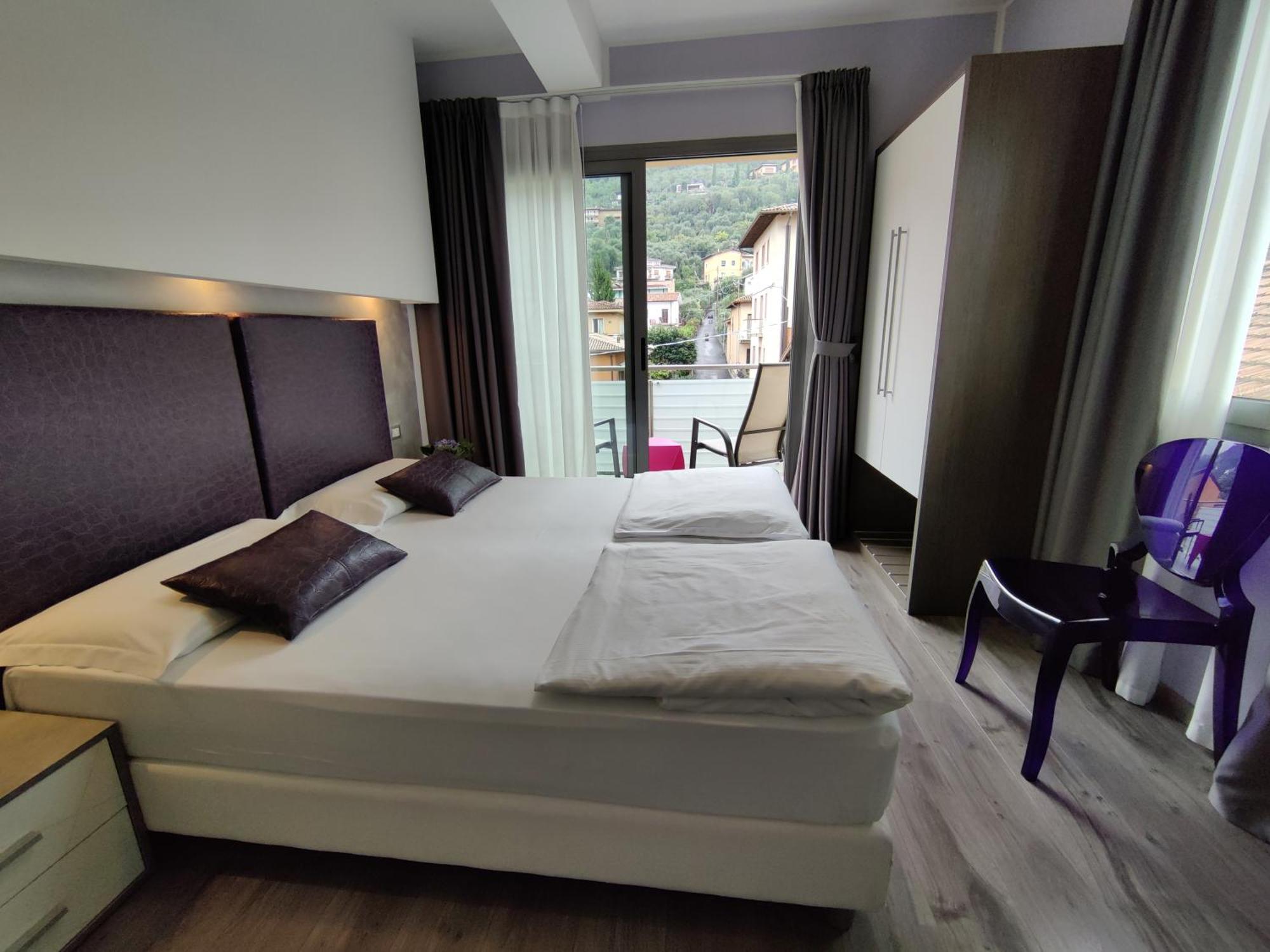 Gardesana Active Apartments Malcesine Bagian luar foto