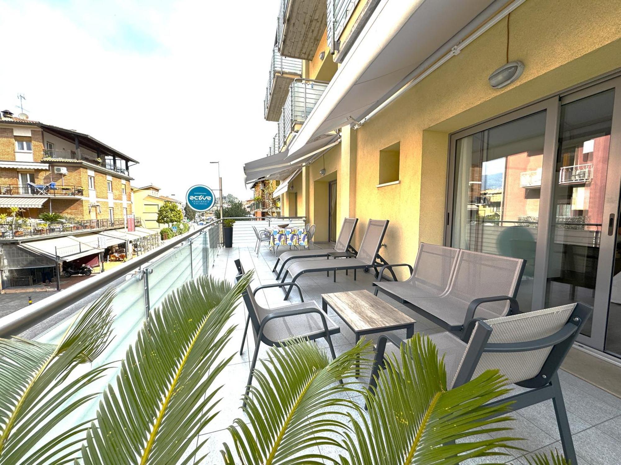Gardesana Active Apartments Malcesine Bagian luar foto