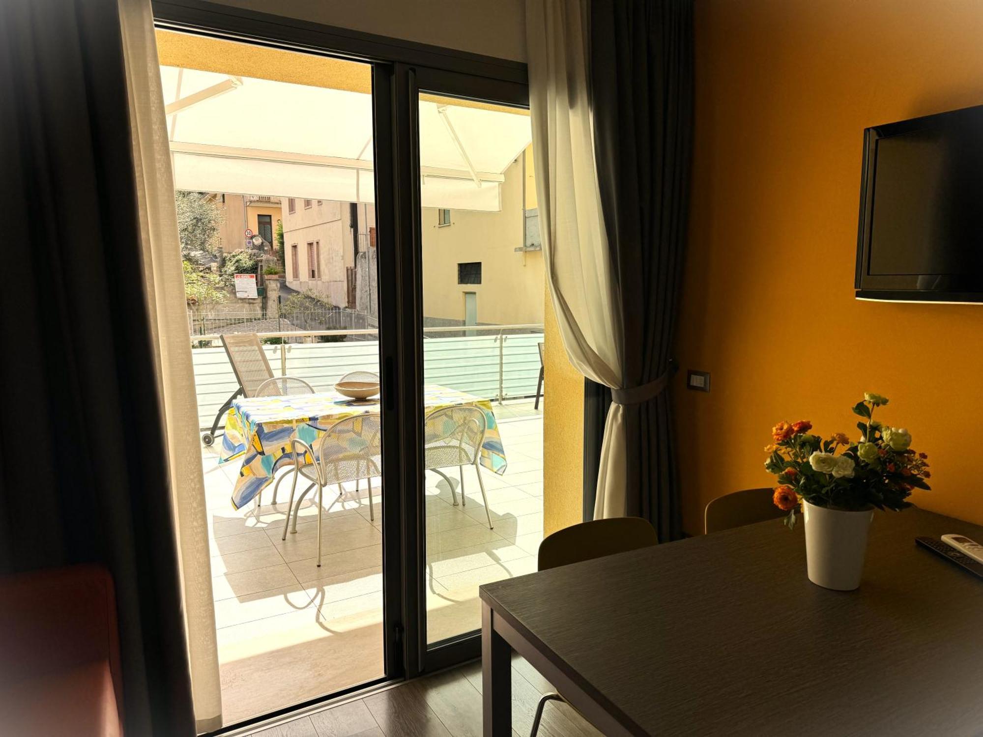 Gardesana Active Apartments Malcesine Bagian luar foto